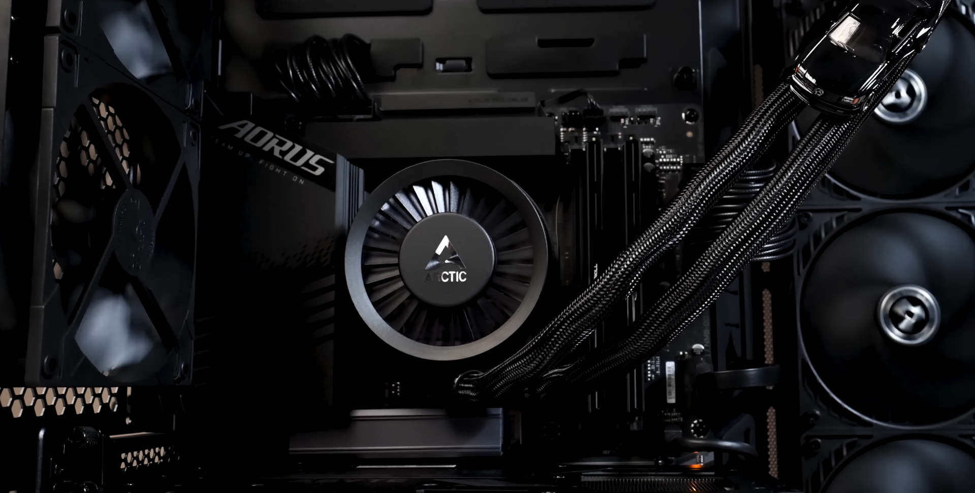 VOID PC | Core i7 14700k + Gigabyte RTX 4070: imagen 4